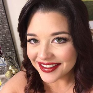 Meet your Posher, Lindsey